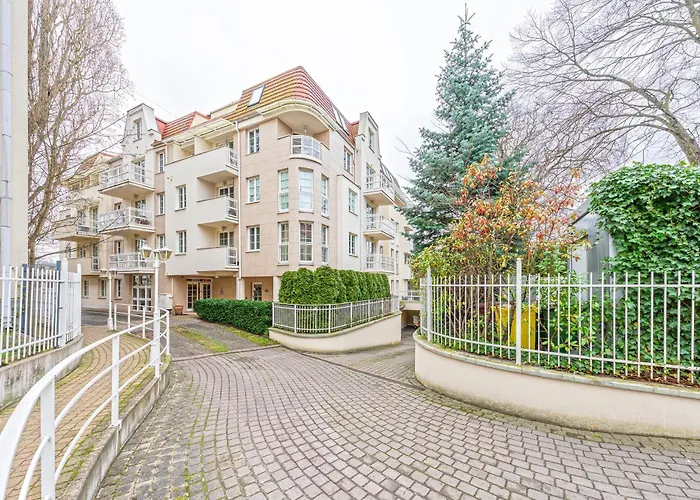 Hm - Valor Сопот