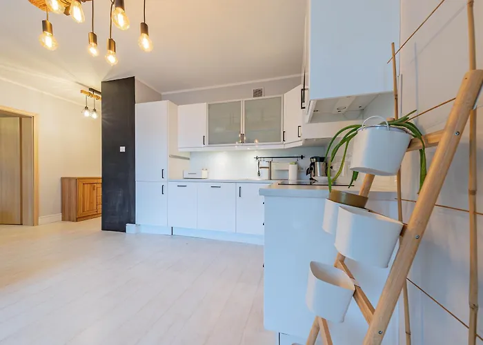 Hm - Valor Сопот