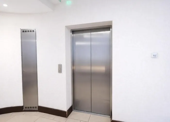 Апартаменти Hm - Valor *